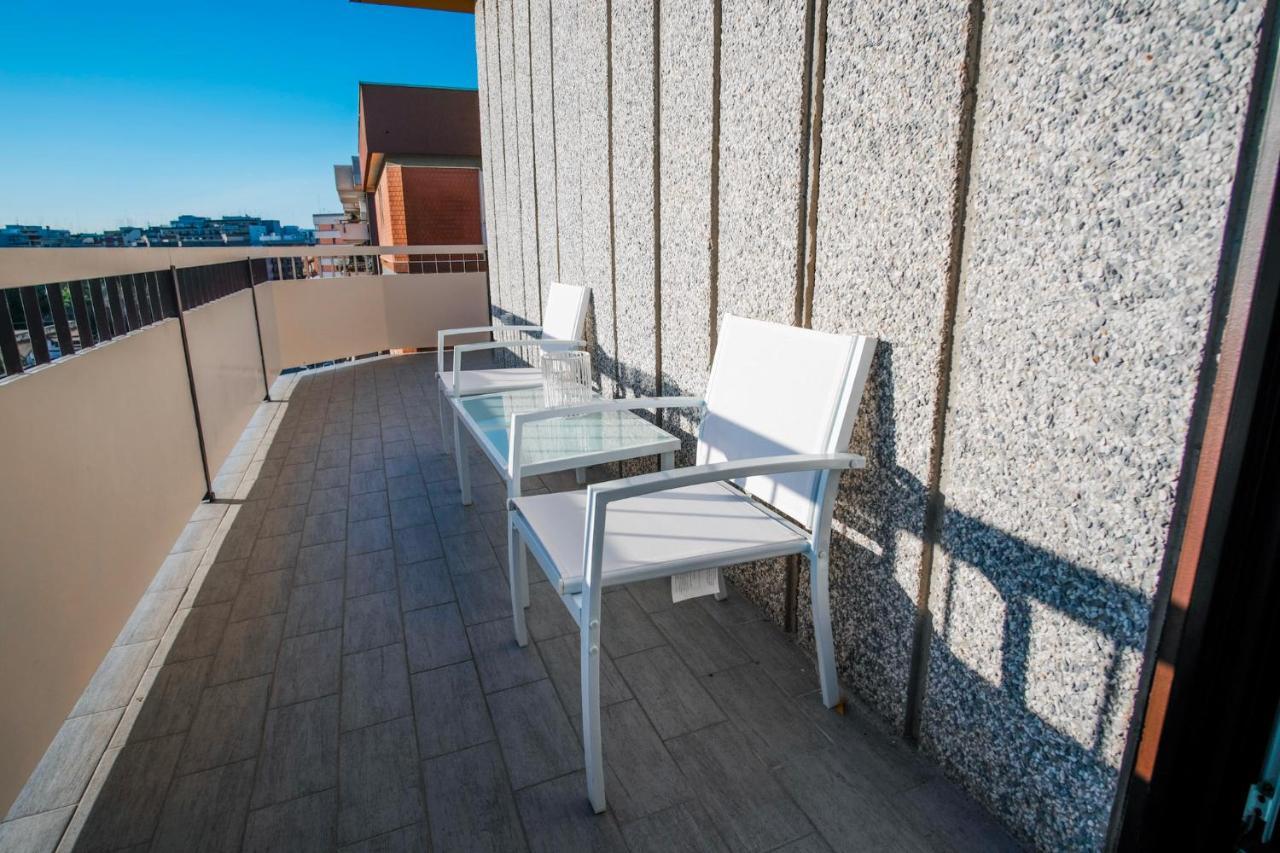 Rossani Suites&Aparts Bari Exterior foto